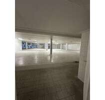 Einzelhandel in Essen 5.600,00 € 758 m²