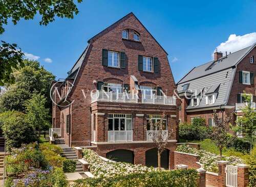 Foto - Haus zum Kaufen in Hamburg 2.890.000,00 € 242 m²