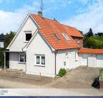 Haus zum Kaufen in Varel 219.000,00 € 194.42 m²