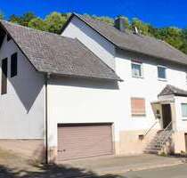 Haus zum Kaufen in Lautertal Neukirchen 109.000,00 € 130 m² - Lautertal / Neukirchen