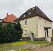 Haus zum Kaufen in Dessau-Roßlau 98.000,00 € 207 m²