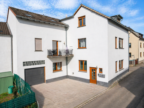 Foto - Haus zum Kaufen in Neuwied 419.000,00 € 223 m²