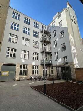 Foto - Büro in Berlin 4.332,48 € 270.78 m²