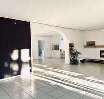 Wohnung zum Mieten in Essen 2.700,00 € 230 m²