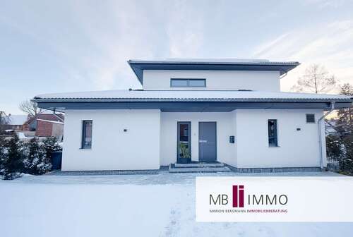 Foto - Haus zum Kaufen in Wendeburg 599.000,00 € 160 m²