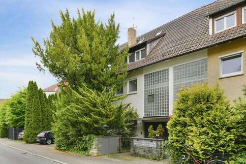 Foto - Haus zum Kaufen in Stuttgart 1.299.000,00 € 347 m²