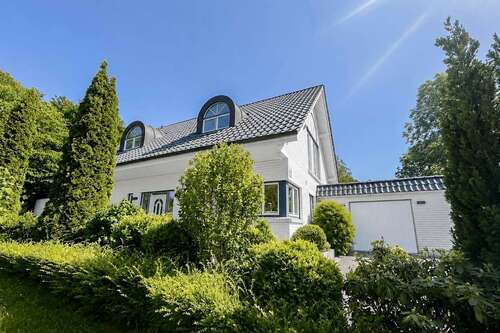Foto - Haus zum Kaufen in Klingberg - Scharbeutz 790.000,00 € 151.74 m²
