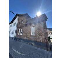 Haus zum Kaufen in Hanau 299.000,00 € 95 m²