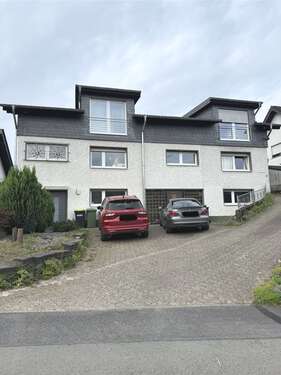 Foto - Haus zum Kaufen in Overath 630.000,00 € 259.42 m²