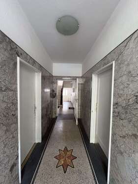 Foto - Haus zum Kaufen in Düsseldorf 1.245.000,00 € 381 m²