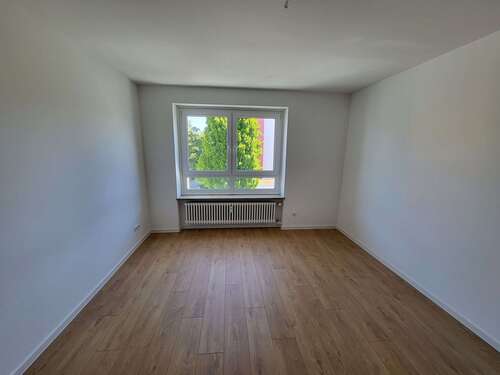 Foto - Wohnung zum Mieten in Augsburg 1.142,00 € 87.83 m²