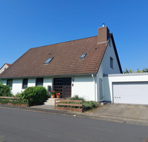 Haus zum Kaufen in Bovenden 379.000,00 € 193 m²
