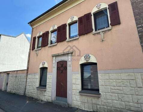 Foto - Haus zum Kaufen in Erftstadt Bliesheim 329.000,00 € 190 m²