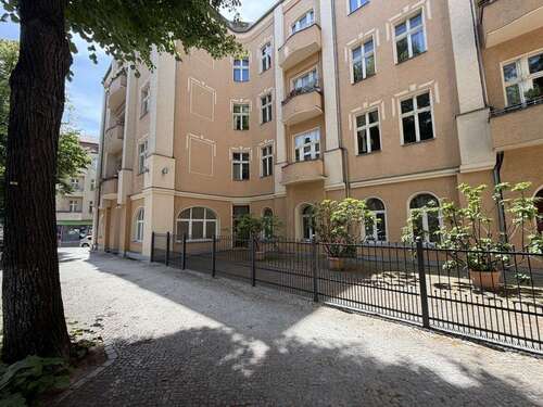 Foto - Büro in Berlin 2.998,00 € 125.15 m²