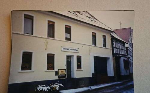 Foto - Haus zum Kaufen in Gundersheim 248.900,00 € 350 m²