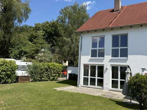 Foto - Haus zum Kaufen in Neusäß 759.000,00 € 152 m²