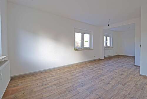 Foto - Wohnung zum Mieten in Hartenstein 230,00 € 45.5 m²