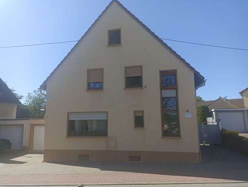Foto - Haus zum Kaufen in Plaidt 349.000,00 € 128 m²