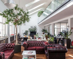 Büro in Berlin 830,00 € 50 m² - 830,00&nbsp;EUR Kaltmiete, ca.&nbsp; 50,00&nbsp;m&sup2; in Berlin (PLZ: 13357)