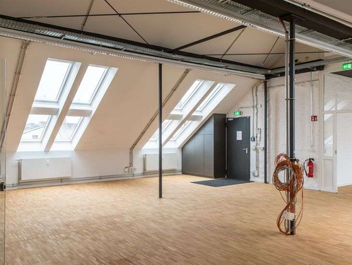 Foto - Büro in Berlin 11.914,50 € 507 m²