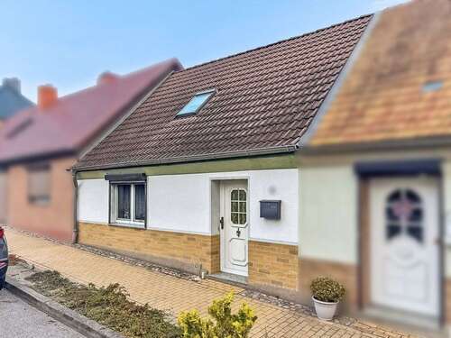 Foto - Haus zum Kaufen in Gützkow 59.000,00 € 58 m²