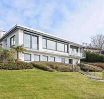 Haus zum Kaufen in Markdorf 1.950.000,00 € 300 m²