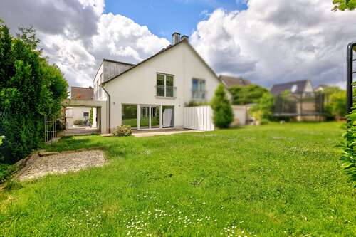 Foto - Haus zum Kaufen in Oberursel 949.000,00 € 150 m²