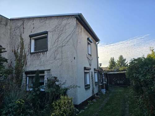 Foto - Haus zum Kaufen in Sandersdorf 65.000,00 € 85 m²