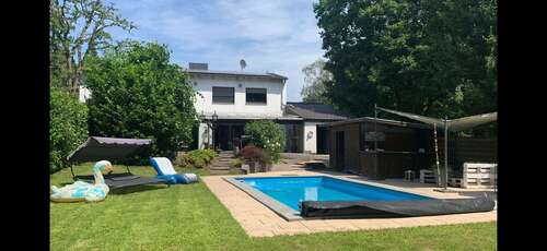 Foto - Haus zum Kaufen in Mönchengladbach 478.000,00 € 197 m²
