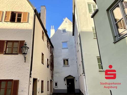 Foto - Haus zum Kaufen in Augsburg 779.000,00 € 270.66 m²