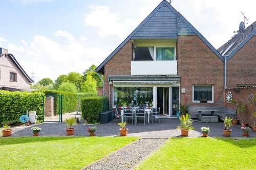 Foto - Haus zum Kaufen in Krefeld 515.000,00 € 150 m²