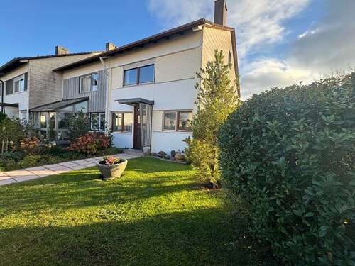 Foto - Haus zum Kaufen in Höhenkirchen-Siegertsbrunn Siegertsbrunn 895.000,00 € 150 m²