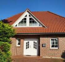 Haus zum Mieten in Saterland Scharrel (Oldenburg) 1.200,00 € 246 m² - Saterland / Scharrel (Oldenburg)