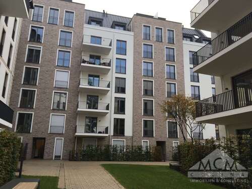 Foto - Wohnung zum Mieten in Frankfurt am Main 2.200,00 € 96 m²