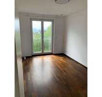 Wohnung zum Mieten in Frankfurt am Main 1.800,00 € 100 m²