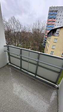 Foto - Wohnung zum Kaufen in Berlin 210.000,00 € 32.79 m²