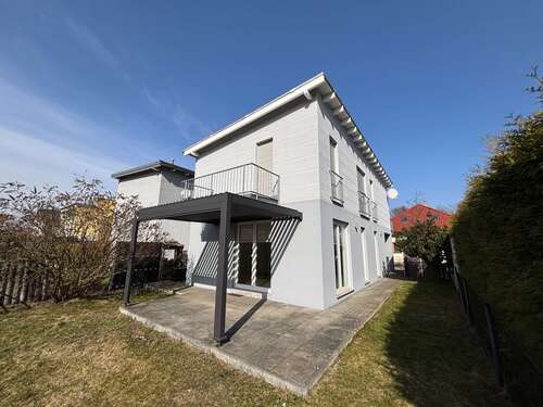 Foto - Haus zum Mieten in Berlin 2.380,00 € 130 m²