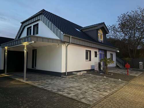 Foto - Haus zum Kaufen in Krefeld 950.000,00 € 314 m²
