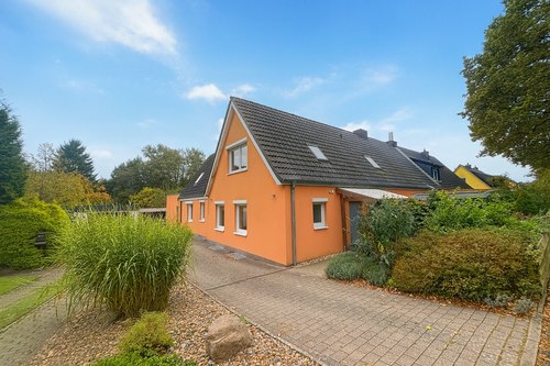 Foto - Haus zum Kaufen in Kiel 739.000,00 € 238.35 m²