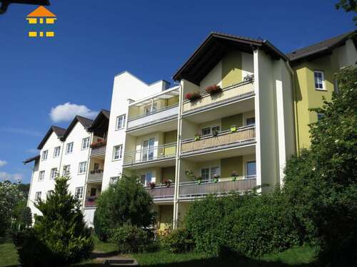 Foto - Wohnung zum Mieten in Lauter-Bernsbach 375,00 € 57.53 m²