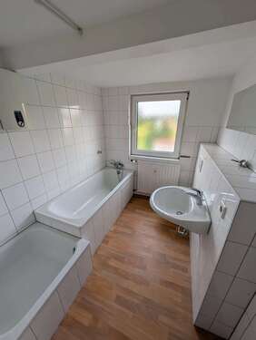 Foto - Wohnung zum Mieten in Rösrath 845,46 € 80.52 m²