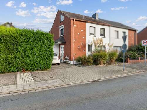 Foto - Haus zum Kaufen in Neukirchen-Vluyn 349.000,00 € 100 m²