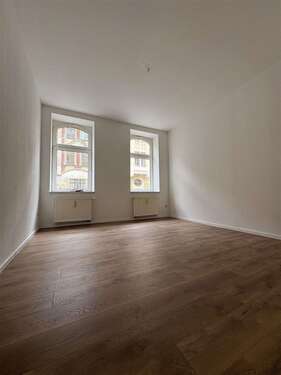 Foto - Wohnung zum Mieten in Plauen 210,00 € 38.63 m²