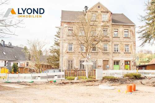 Foto - Haus zum Kaufen in Grünhainichen 250.000,00 € 250 m²