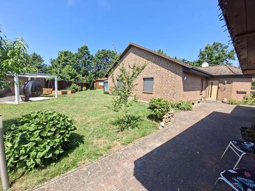 Foto - Haus zum Kaufen in Wesendorf 324.000,00 € 105 m²