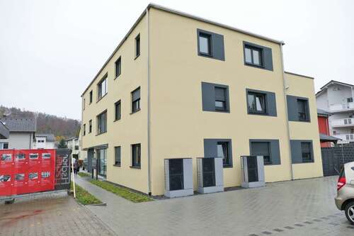 Foto - Haus zum Kaufen in Waldshut-Tiengen 2.300.000,00 € 516 m²