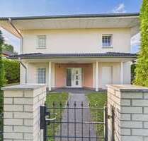 Haus zum Mieten in Dallgow-Döberitz 3.600,00 € 178 m²