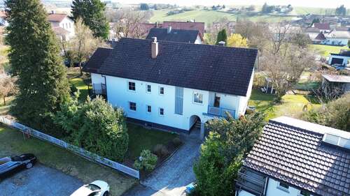 Foto - Haus zum Kaufen in Neukirchen vorm Wald 469.000,00 € 289 m²