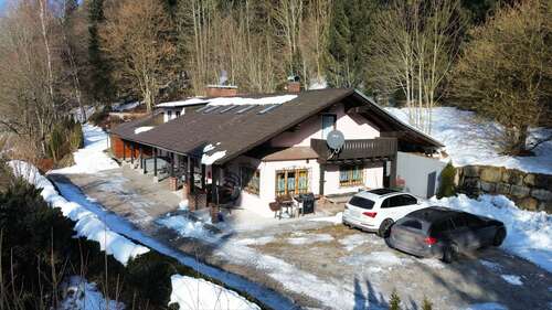 Foto - Haus zum Kaufen in Lalling 550.000,00 € 230 m²