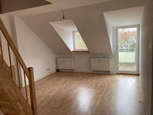 Foto - Wohnung zum Mieten in Roßwein 517,50 € 115 m²